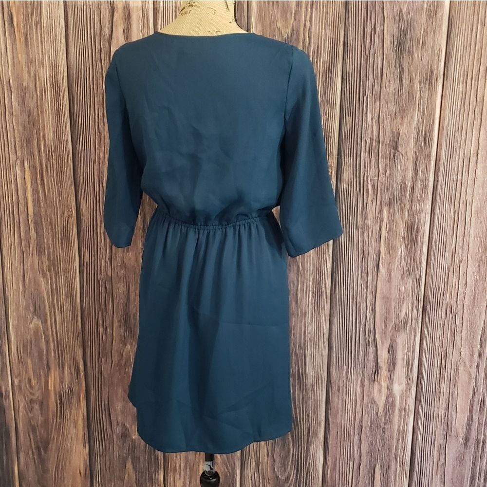 Loft Dress   - Picture 10 of 14